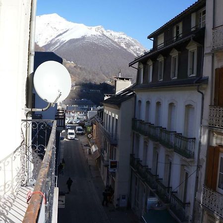 Standing Et Confort Plein Centre Pour 8 Personnes Cauterets Esterno foto